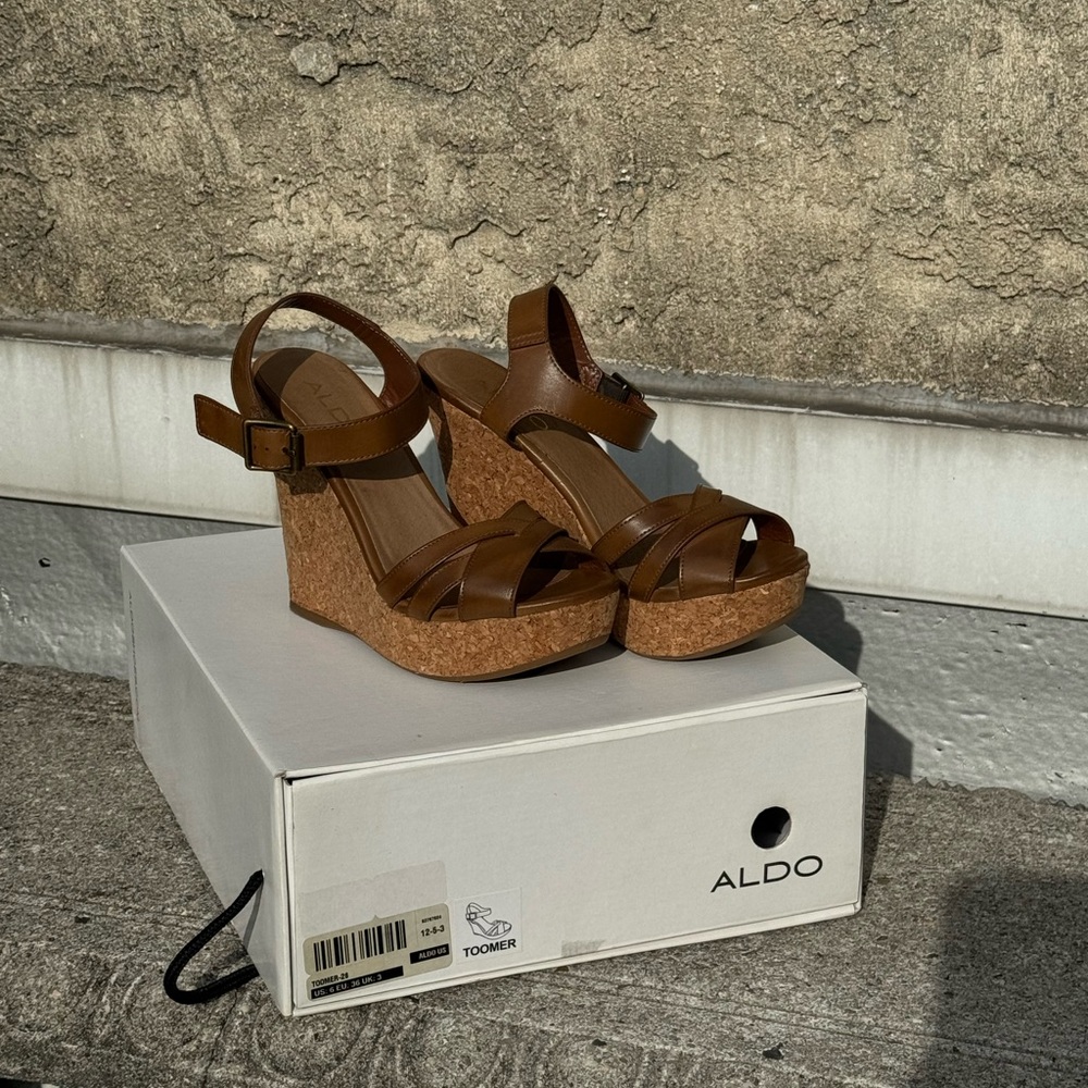 Aldo Toomer Wedges Brown Size 6 - Picture 2 of 7